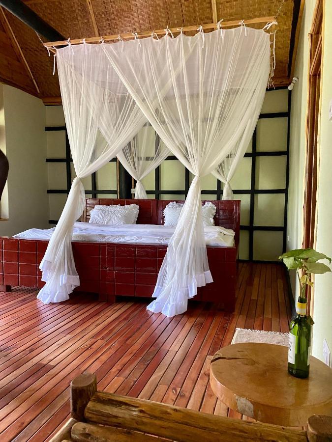 Enshama Game Lodge And Campsite Katunguru Buitenkant foto